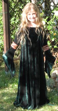 Kinderkleid Hildgund grün Kinderkleid Hildgund grün