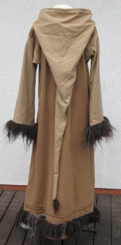 Wollkleid Hilligund hinten Wollkleid Hilligund hinten